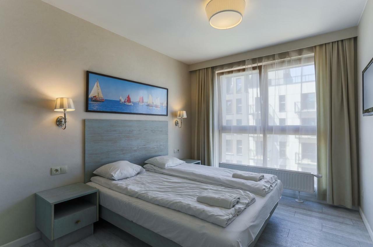 Unique Motlawa Riverbank Apartment 그단스크 외부 사진
